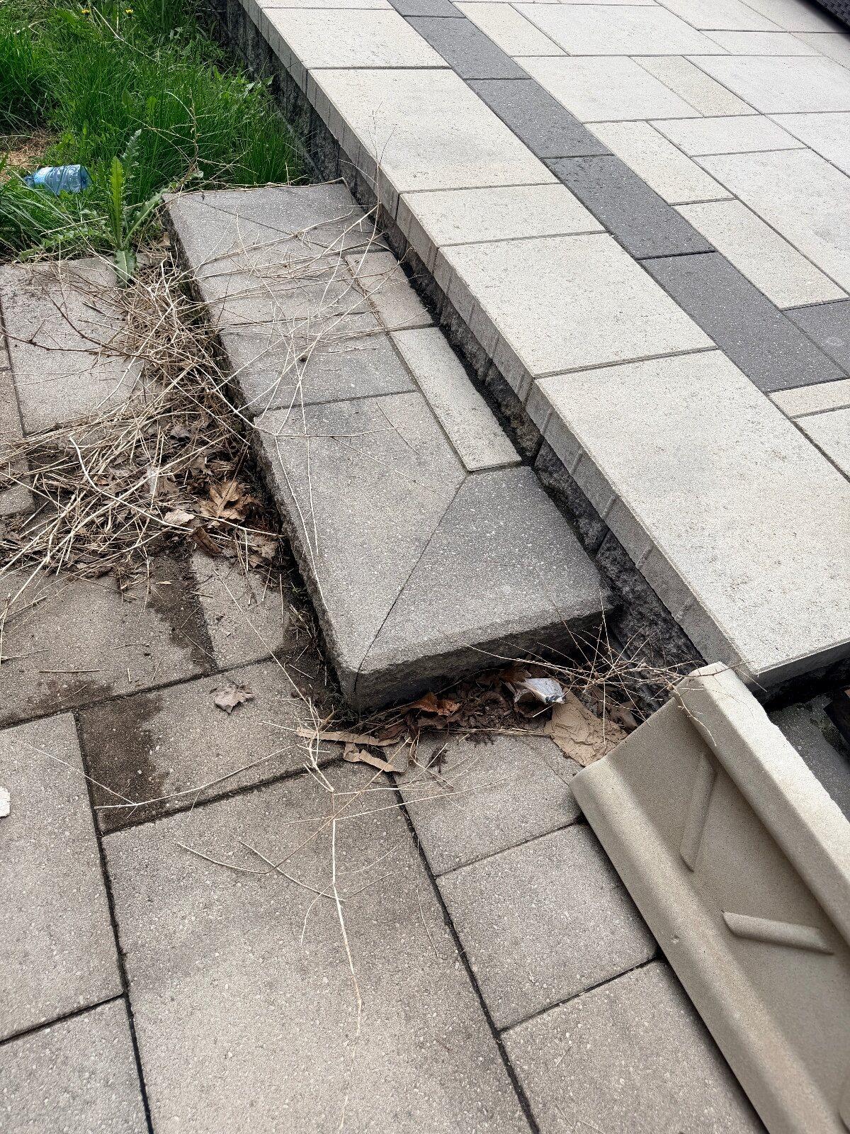 Steps & retaining walls work by 365 Landscape